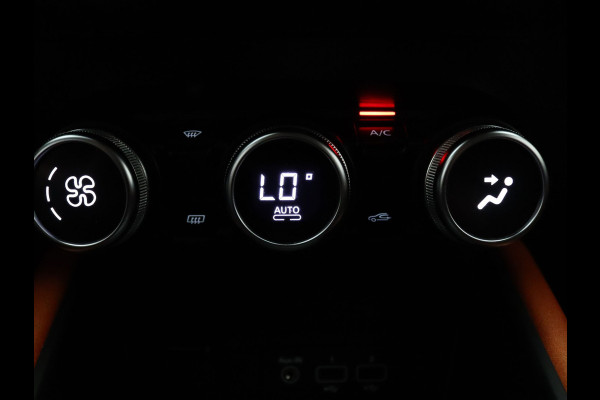 Renault Captur E-Tech Plug-in Hybrid 160pk Serie Limitée E-TECH BOSE | 360° Camera | Cruise | Parkeersens. v+a | Stoelverw.