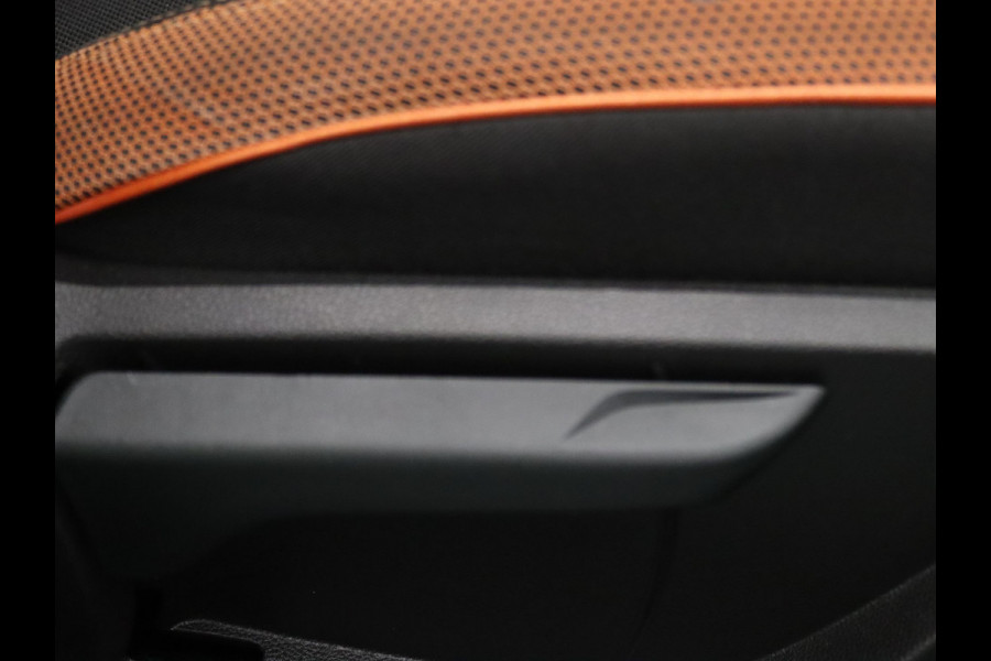 Renault Captur E-Tech Plug-in Hybrid 160pk Serie Limitée E-TECH BOSE | 360° Camera | Cruise | Parkeersens. v+a | Stoelverw.