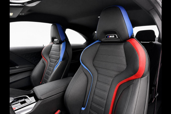 BMW 2 Serie Coupé M2 | G87 | Toronto rood metallic | Carbon dak | Memory