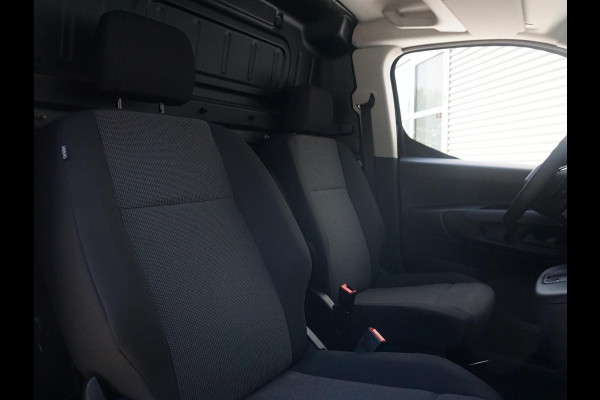 Peugeot e-Partner L1 50 kWh | 8 jaar garantie | Pakket Winter | betimmering | Eco LED koplampen | rijklaarprijs