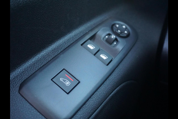 Peugeot e-Partner L1 50 kWh | 8 jaar garantie | Pakket Winter | betimmering | Eco LED koplampen | rijklaarprijs