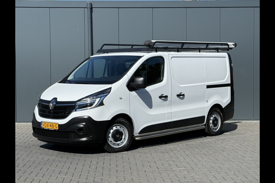 Renault Trafic 2.0 dCi 145 PK / AUTOMAAT / L1H1 / 2x SCHUIFDEUR / SORTIMO INRICHTING / TREKHAAK / IMPERIAAL