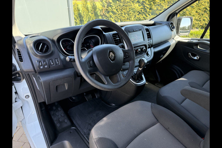 Renault Trafic 2.0 dCi 145 PK / AUTOMAAT / L1H1 / 2x SCHUIFDEUR / SORTIMO INRICHTING / TREKHAAK / IMPERIAAL