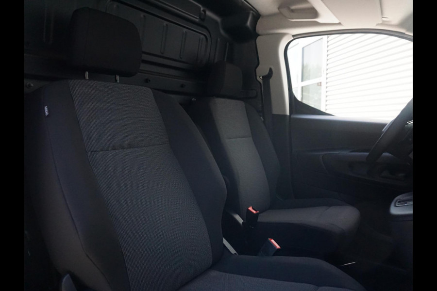 Peugeot e-Partner L1 50 kWh | 0% rente | 8 jaar garantie | Pakket Winter | betimmering | Eco LED koplampen | rijklaarprijs