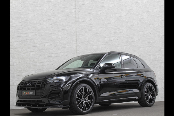 Audi Q5 50 TFSI e 300PK | Luchtvering | B&O Sound | Leder | Carbon | Sportstoelen | Carplay | Zwarte Hemel | Standkachel | Stoelverwarming | 3-Zone Clima | Black-Optic | Zonwering | Virtual Cockpit | LED | Autom. Achterklep | Bovag Garantie |
