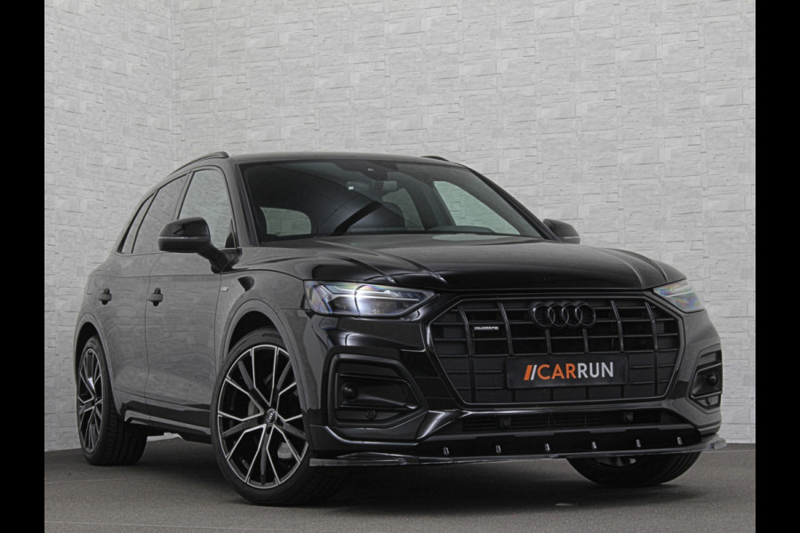 Audi Q5 50 TFSI e 300PK | Luchtvering | B&O Sound | Leder | Carbon | Sportstoelen | Carplay | Zwarte Hemel | Standkachel | Stoelverwarming | 3-Zone Clima | Black-Optic | Zonwering | Virtual Cockpit | LED | Autom. Achterklep | Bovag Garantie |