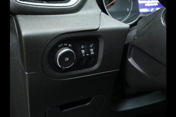 Opel Grandland X 1.2 Turbo Innovation Sport (APPLE CARPLAY,NAVI,CAMERA,CLIMATE,CRUISE,GETINT,LED,SPORTSTOELEN,LM VELGEN)