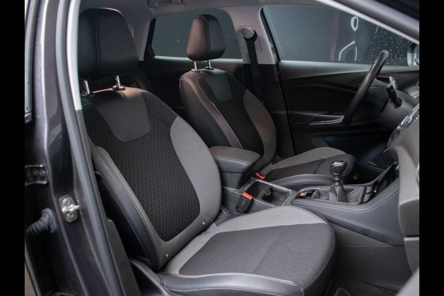 Opel Grandland X 1.2 Turbo Innovation Sport (APPLE CARPLAY,NAVI,CAMERA,CLIMATE,CRUISE,GETINT,LED,SPORTSTOELEN,LM VELGEN)
