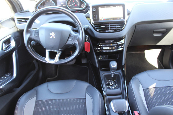 Peugeot 2008 1.2 PureTech Allure automaat BOMVOL OPTIES GOED ONDERHOUDEN