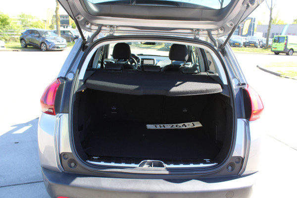 Peugeot 2008 1.2 PureTech Allure automaat BOMVOL OPTIES GOED ONDERHOUDEN