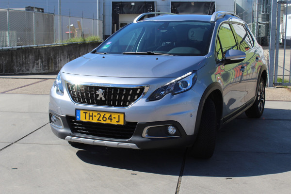 Peugeot 2008 1.2 PureTech Allure automaat BOMVOL OPTIES GOED ONDERHOUDEN