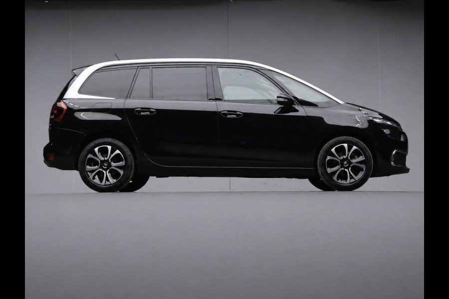 Citroën Grand C4 Spacetourer 1.2 PureTech Shine Sport (PANORAMADAK,APPLE CARPLAY,NAVI,CAMERA,PDC,STOELVERWARMING/MASSAGE,GETINT)