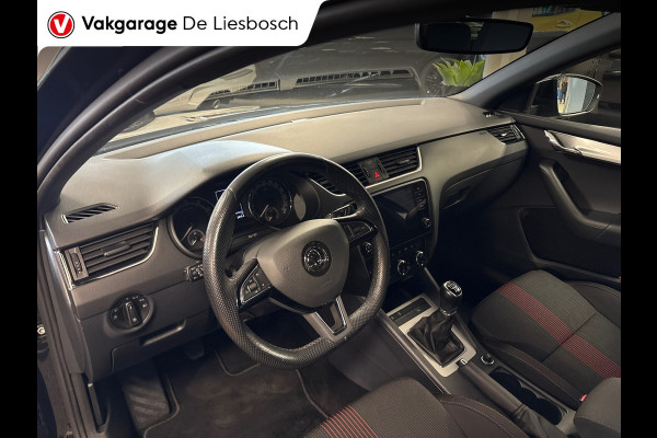 Škoda Octavia Combi 1.0 TSI Greentech Sport Business/schaal stoel/navi/stoelverw/cruise c.