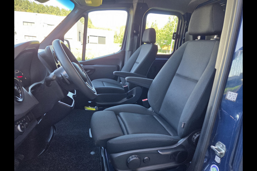 Mercedes-Benz Sprinter Pick-up 150Pk CDI Dubbel Cabine 6-pers. Automaat Trekhaak Cruisecontrol Airco