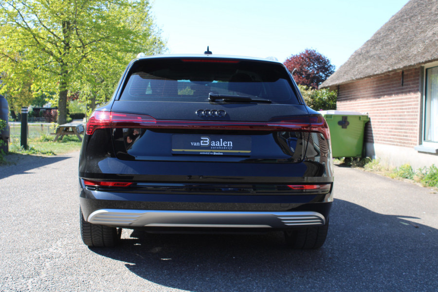 Audi e-tron e-tron 50 quattro Launch SOh 94.2% 71 kWh PANO LEER LED 68000KM!!!