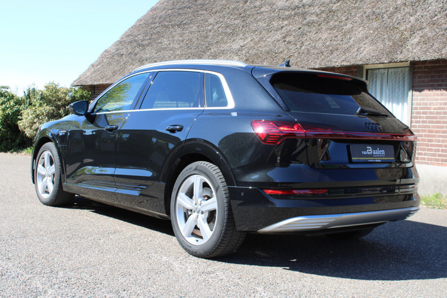 Audi e-tron e-tron 50 quattro Launch SOh 94.2% 71 kWh PANO LEER LED 68000KM!!!