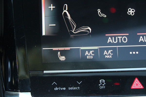 Audi e-tron e-tron 50 quattro Launch SOh 94.2% 71 kWh PANO LEER LED 68000KM!!!