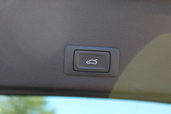 Audi e-tron e-tron 50 quattro Launch SOh 94.2% 71 kWh PANO LEER LED 68000KM!!!