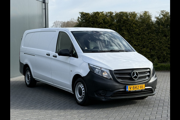 Mercedes-Benz Vito 111 CDI E6 / L3H1 / 2x SCHUIFDEUR / CAMERA / TREKHAAK / PDC VOOR EN ACHTER 3-ZITS / CRUISE