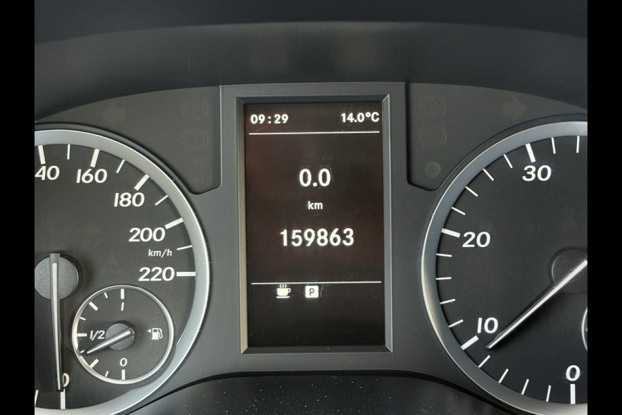 Mercedes-Benz Vito 111 CDI E6 / L3H1 / 2x SCHUIFDEUR / CAMERA / TREKHAAK / PDC VOOR EN ACHTER 3-ZITS / CRUISE