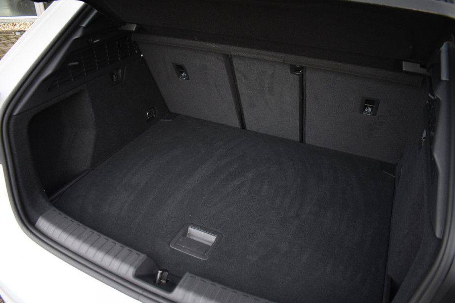 Audi A3 Sportback 35 TFSI 150pk Pano El-Klep Keyless Optic-black Carplay