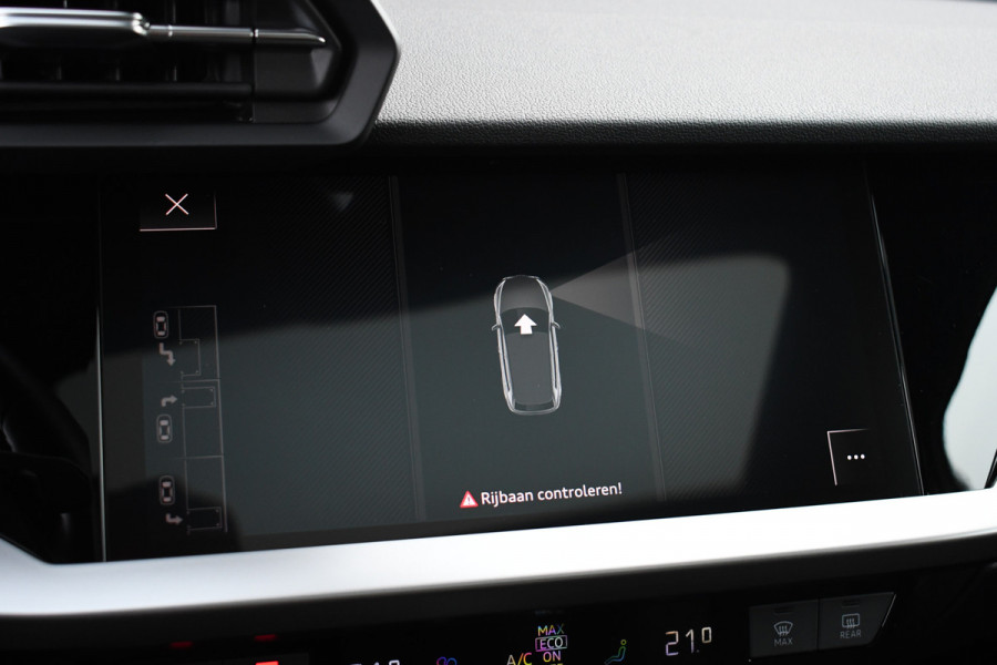 Audi A3 Sportback 35 TFSI 150pk Pano El-Klep Keyless Optic-black Carplay