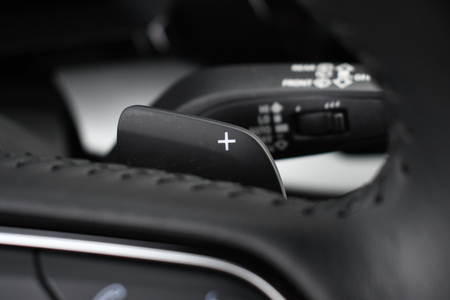 Audi A3 Sportback 35 TFSI 150pk Pano El-Klep Keyless Optic-black Carplay