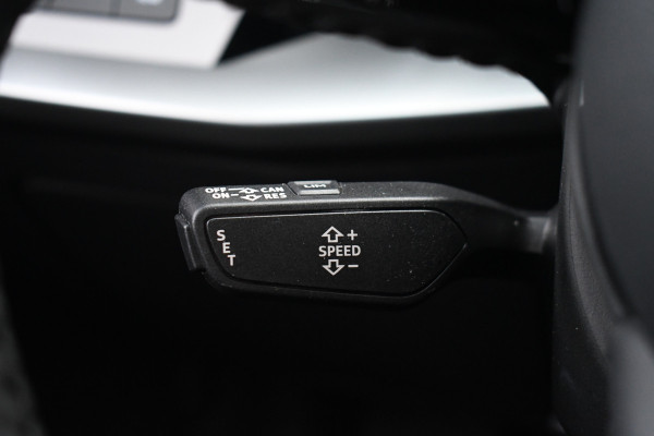 Audi A3 Sportback 35 TFSI 150pk Pano El-Klep Keyless Optic-black Carplay