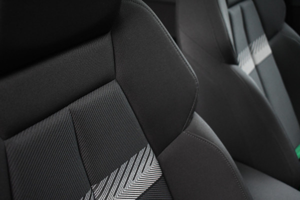 Audi A3 Sportback 35 TFSI 150pk Pano El-Klep Keyless Optic-black Carplay