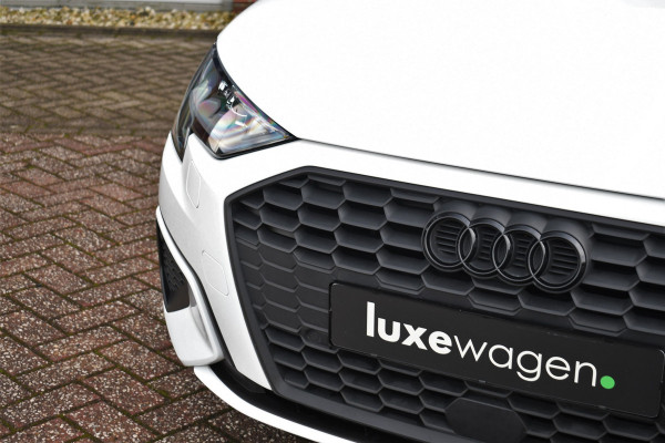 Audi A3 Sportback 35 TFSI 150pk Pano El-Klep Keyless Optic-black Carplay