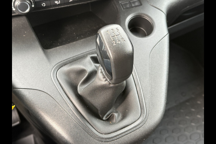Opel Combo 1.5D 100 PK / L1H1 / 1e EIG. / TREKHAAK / AIRCO / CRUISE / CAMERA / INRICHTING / NAVI