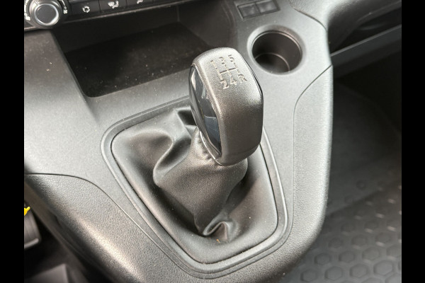 Opel Combo 1.5D 100 PK / L1H1 / 1e EIG. / TREKHAAK / AIRCO / CRUISE / CAMERA / INRICHTING / NAVI