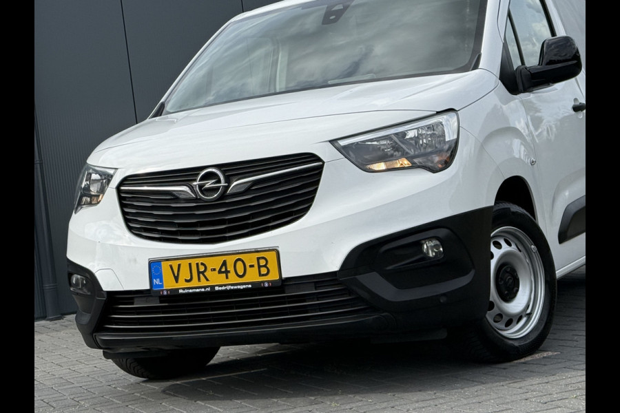Opel Combo 1.5D 100 PK / L1H1 / 1e EIG. / TREKHAAK / AIRCO / CRUISE / CAMERA / INRICHTING / NAVI