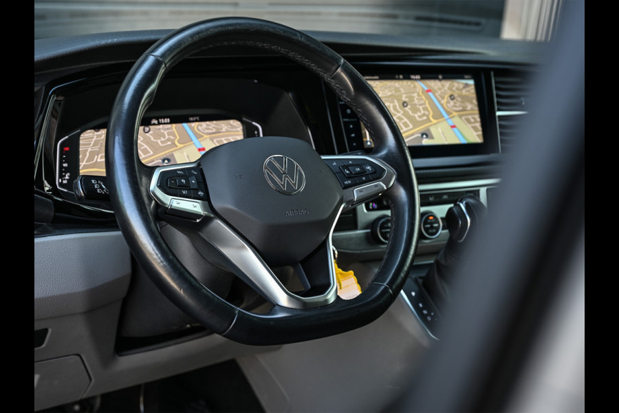 Volkswagen Transporter 2.0 TDI L2H1 32 DC Caravelle | Camera | Led | 20 inch. | Cruise control | Automaat |