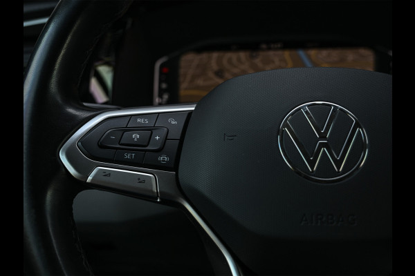 Volkswagen Transporter 2.0 TDI L2H1 32 DC Caravelle | Camera | Led | 20 inch. | Cruise control | Automaat |