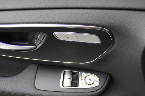 Mercedes-Benz V-Klasse 250d / DC / AMG / 4-Matic / 2x Elec Schuifd / Camera / Vol Opties / NIEUWSTAAT