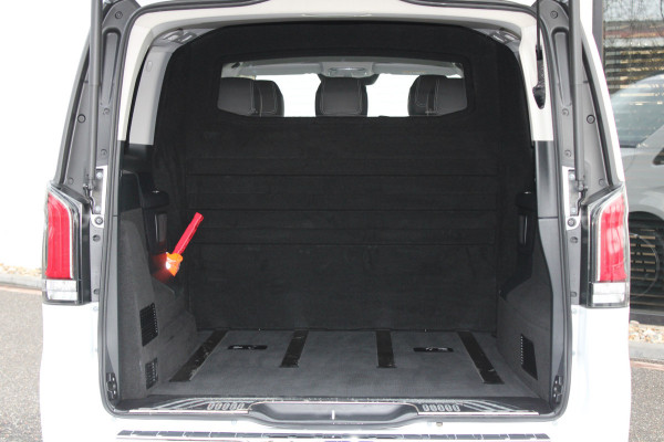 Mercedes-Benz V-Klasse 250d / DC / AMG / 4-Matic / 2x Elec Schuifd / Camera / Vol Opties / NIEUWSTAAT