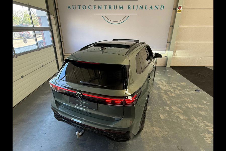 Volkswagen Tiguan 1.5 eHybrid R-Line Edition Panoramadak, Massage Stoelen, Trekhaak