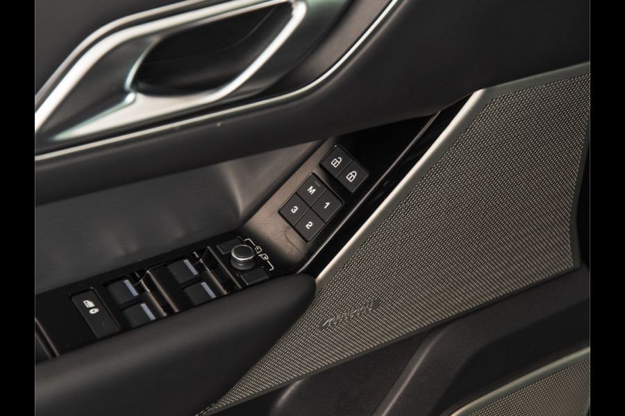 Land Rover Range Rover Velar 2.0 P400e R-Dynamic HSE PANO | MASSAGE | MERIDIAN | SURROUND |