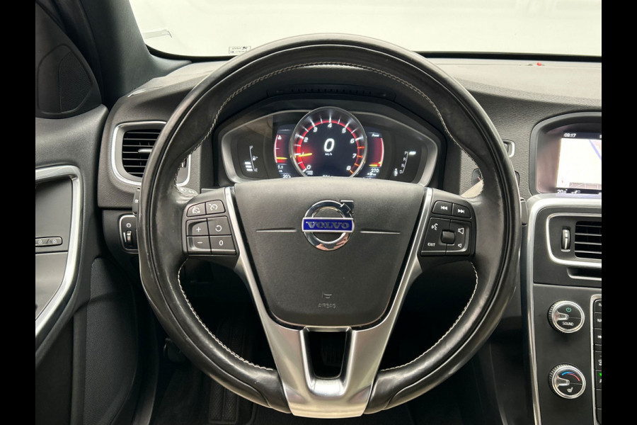 Volvo S60 1.5 T3 Polar+ Dynamic Automaat | Origineel Nederlands | Leder | Navigatie | Climate-control | Stoel/stuurverwarming |