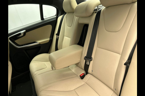 Volvo S60 1.5 T3 Polar+ Dynamic Automaat | Origineel Nederlands | Leder | Navigatie | Climate-control | Stoel/stuurverwarming |