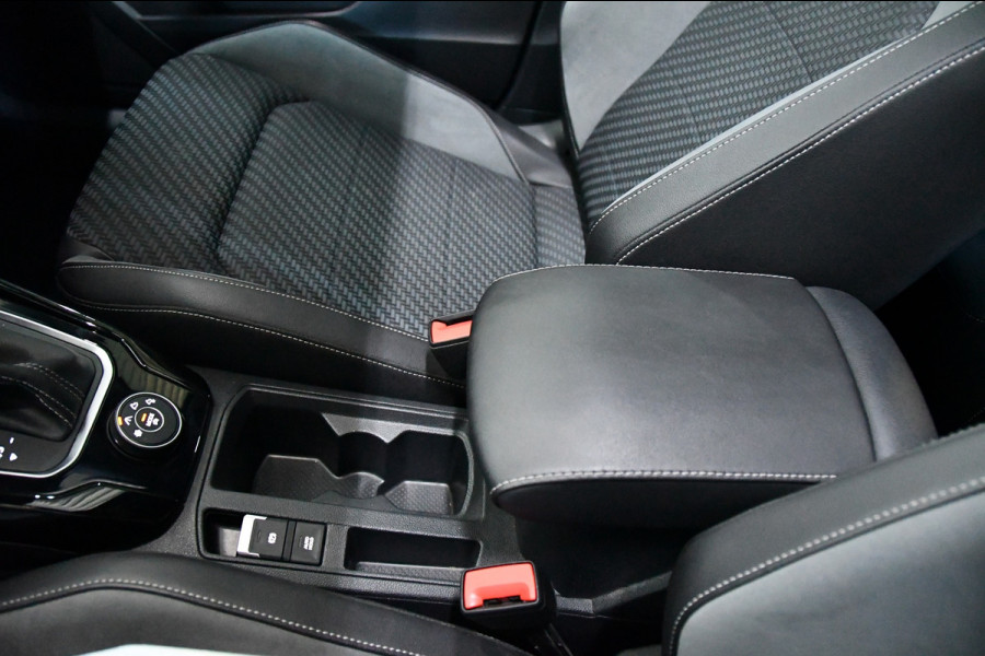 Volkswagen T-Roc 2.0 TSI 4Motion R Performence Akra Pano