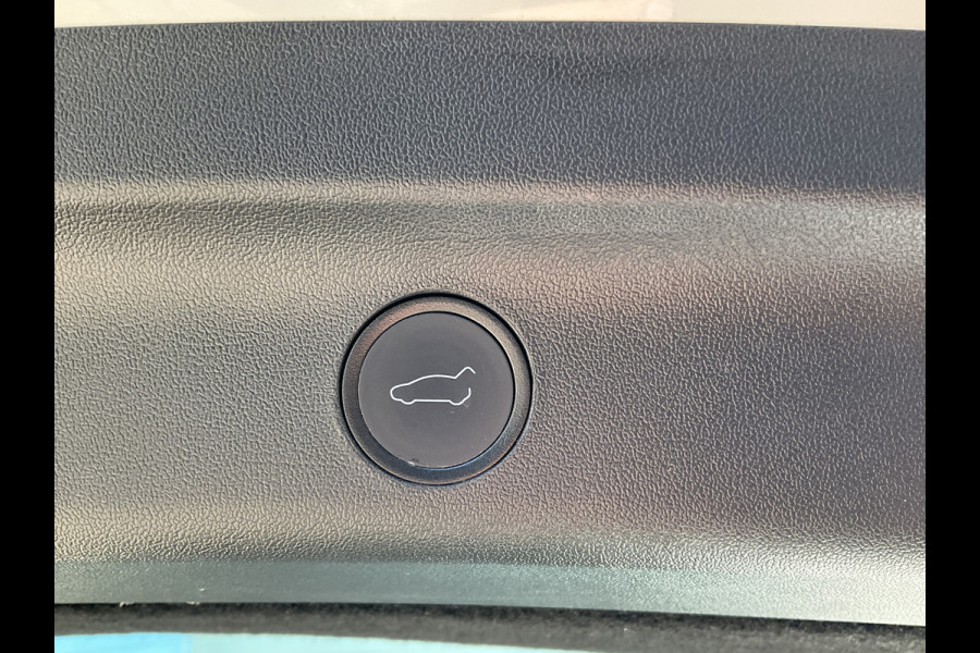 Tesla Model Y Long Range AWD 75 kWh FSD Computer 3