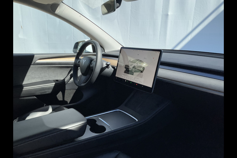 Tesla Model Y Long Range AWD 75 kWh FSD Computer 3