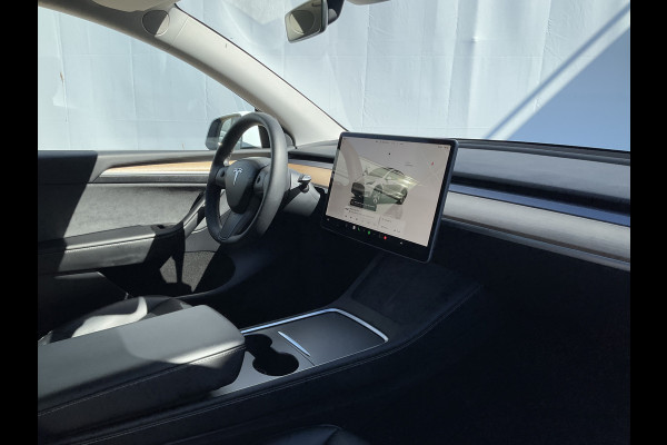 Tesla Model Y Long Range AWD 75 kWh FSD Computer 3