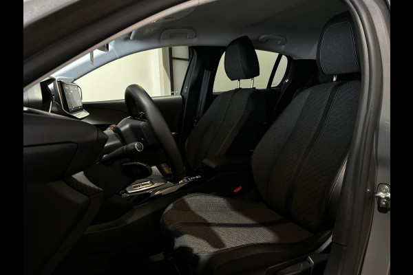 Peugeot e-208 EV Allure 50 kWh Warmtepomp | 3-fase lader | navigatie | zichtpakket Wordt verwacht 6 mei