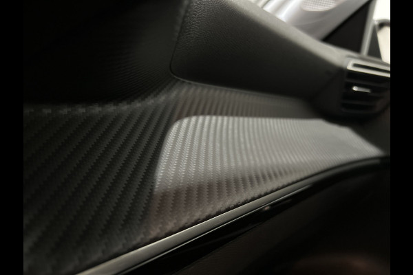 Peugeot e-208 EV Allure 50 kWh Warmtepomp | 3-fase lader | navigatie | zichtpakket Wordt verwacht 6 mei