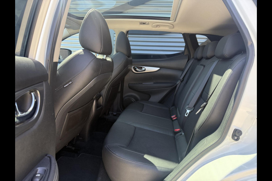 Nissan QASHQAI 1.3 DIG-T Tekna + 2e Eigenaar|Navi|Pano||Cruise|Camera|Carplay|Clima|Stoelverw|N.A.P|APK tot 03-2027