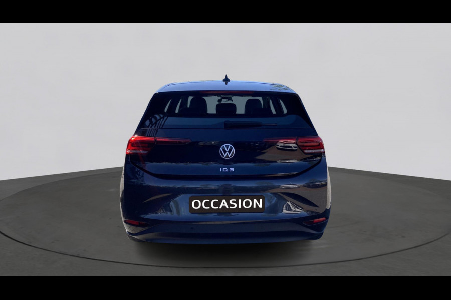 Volkswagen ID.3 First 58 kWh 204pk SOH 84% | Navi | 18" | Stoel/Stuurverw. | App-Connect | PDC