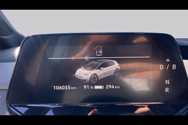 Volkswagen ID.3 First 58 kWh 204pk SOH 84% | Navi | 18" | Stoel/Stuurverw. | App-Connect | PDC